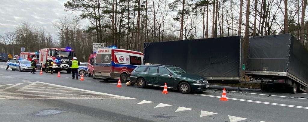Wypadek w Antoninie ciężarówki i osobówki OSTROW24.tv