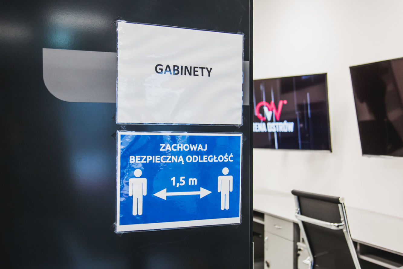 Masowe szczepienia nauczycieli w Hali Arena