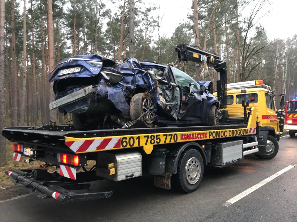 Rozbił Toyotę pod Antoninem