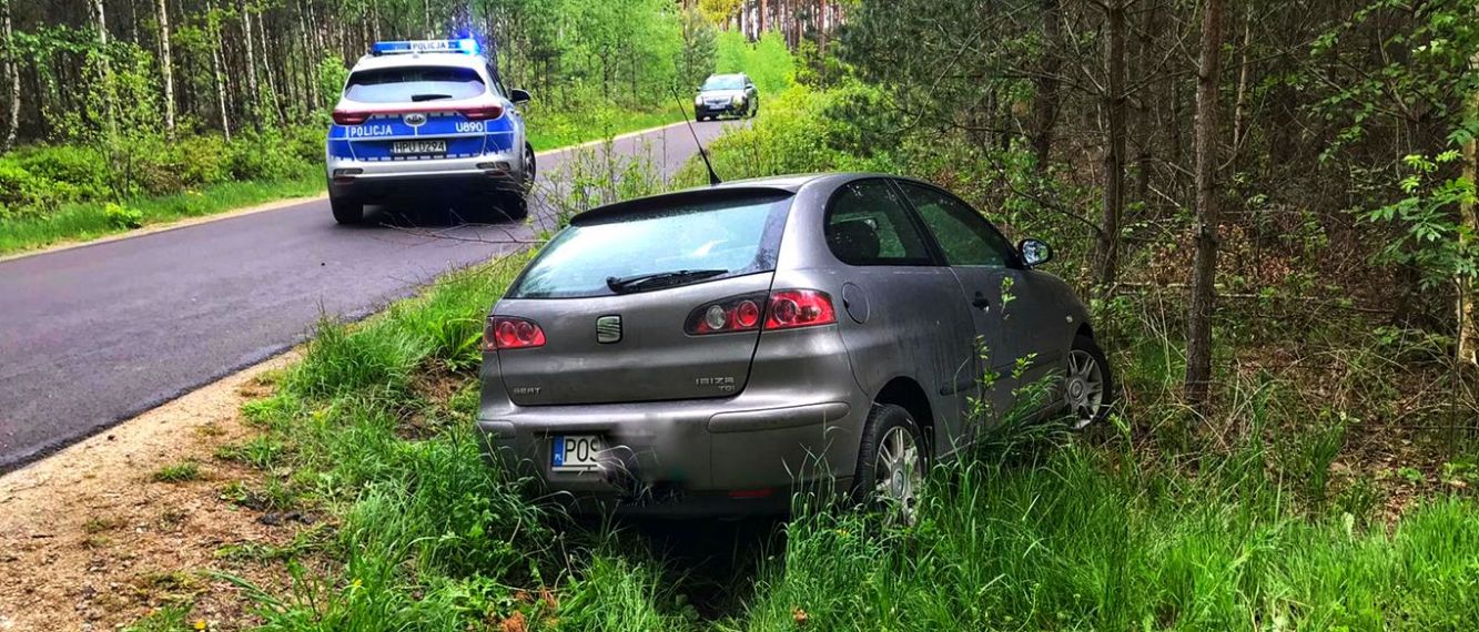 Wypadł z drogi. Za dużo alkoholu