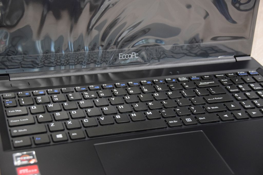 Są nowe laptopy dla uczniów