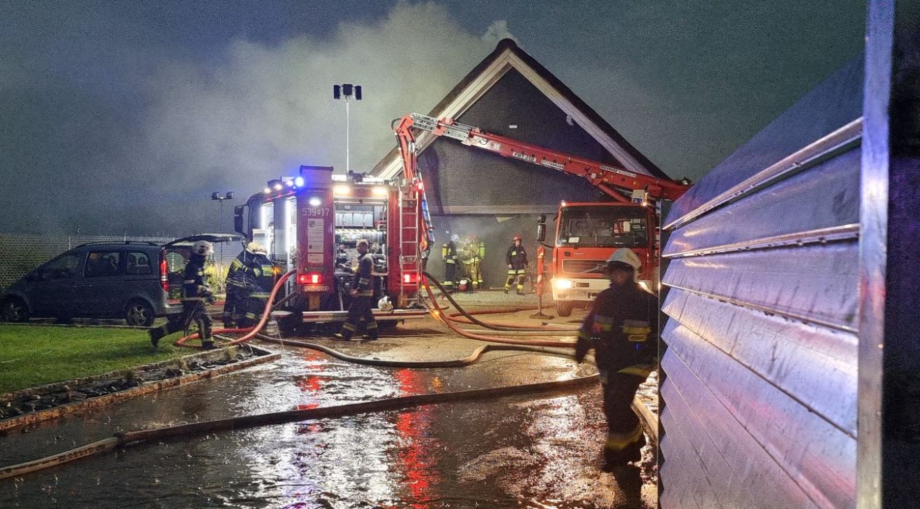 Pożar domu podczas burzy (aktualizacja)