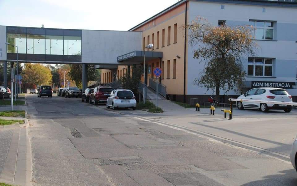 Droga do szpitala wreszcie zostanie wyremontowana
