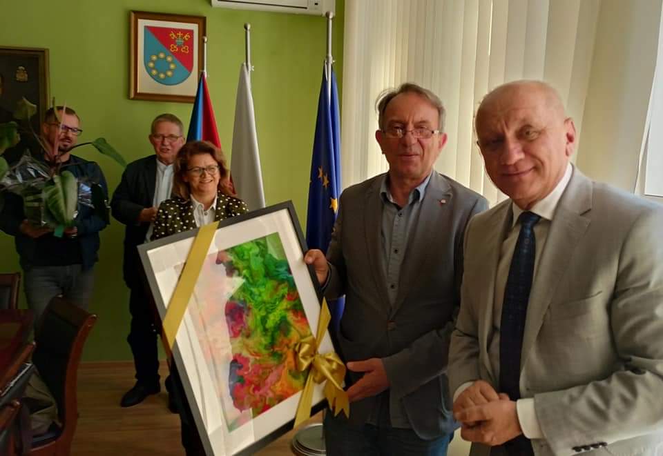 Nowy dyrektor biblioteki. To brat znanego muzyka