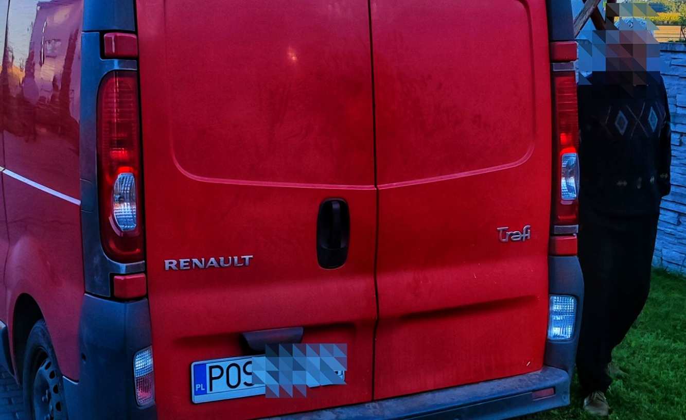 Urzędnicy obywatelsko powstrzymali pijanego przed jazdą