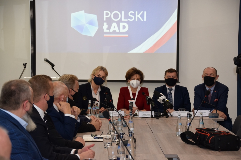 82 miliony do powiatu ostrowskiego z Polskiego Ładu. Wiemy co za nie zrobią