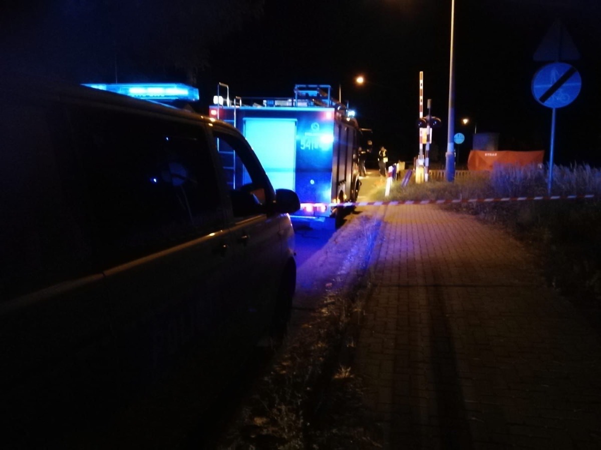 Wszedł pod pociąg. Zginął na miejscu