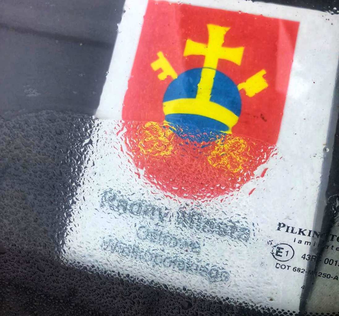 Pijany kierowca w aucie radnej/ego. Kto kierował?