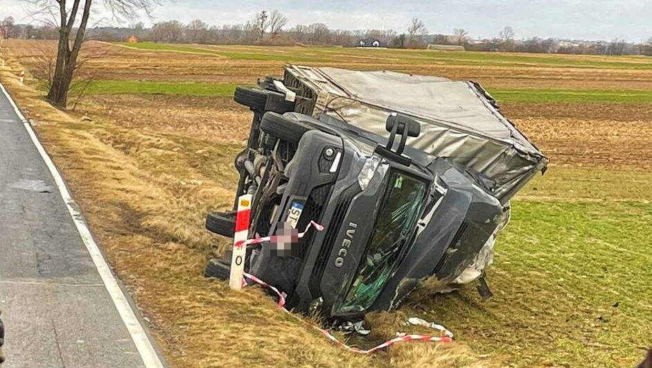 Busa zdmuchnęło w Wielowsi