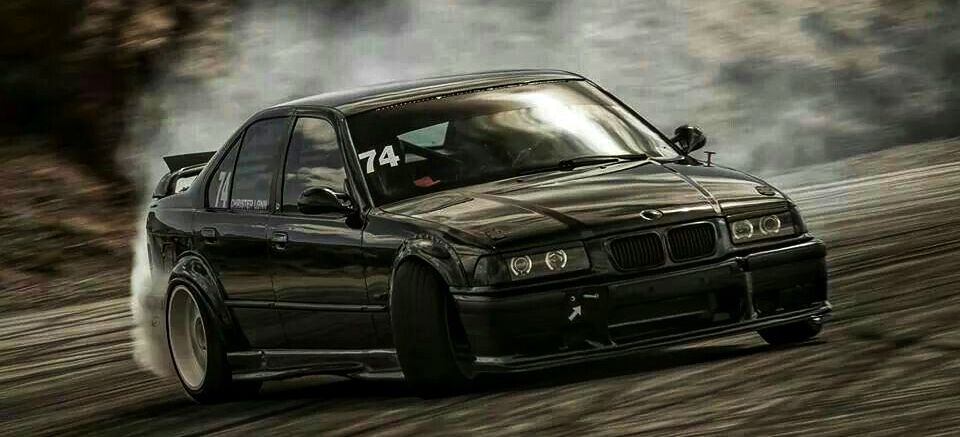 Driftował BMW. Słono za to zapłaci