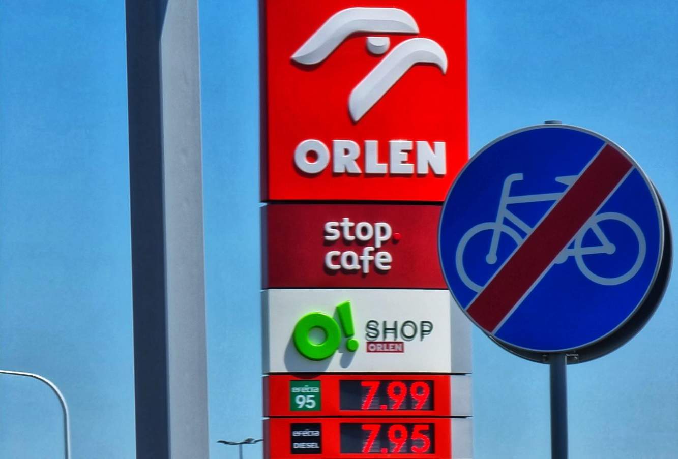 Orlen obiecał obniżki cen paliw. Jest haczyk i wątpliwość