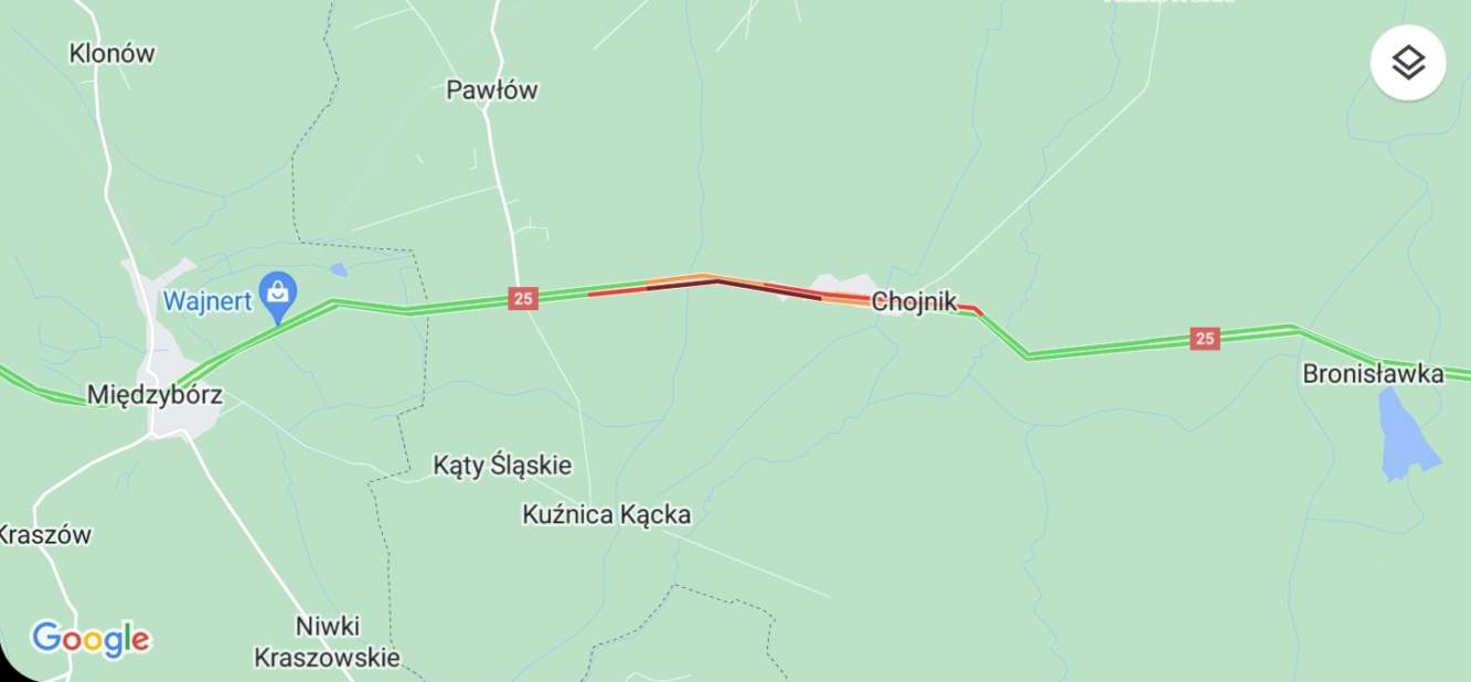 Dwie osoby były zakleszczone. Wypadek na DK25 (ZDJĘCIA)