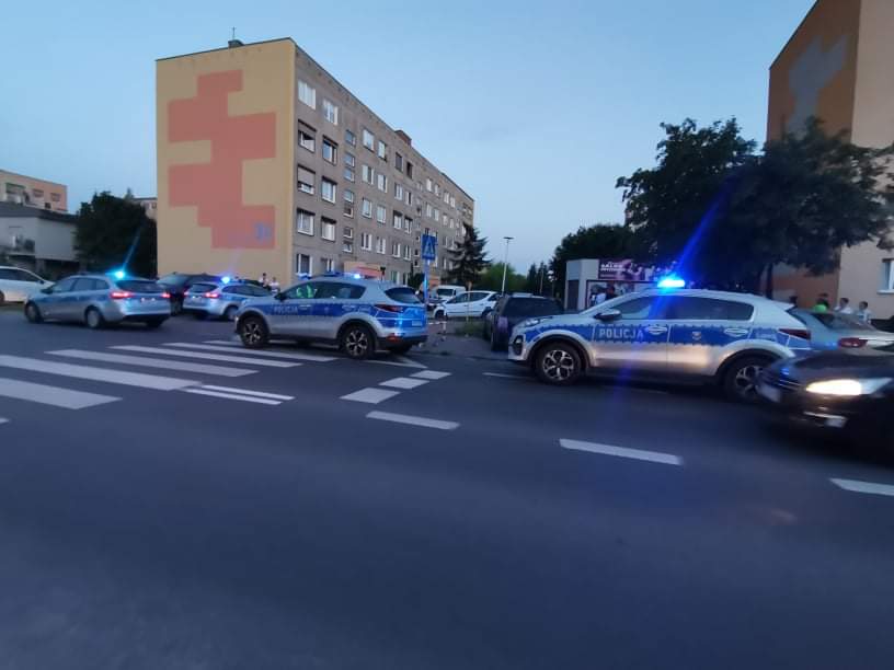 5 radiowozów na Paderewskiego. Wiemy co się stało(aktualizacja)
