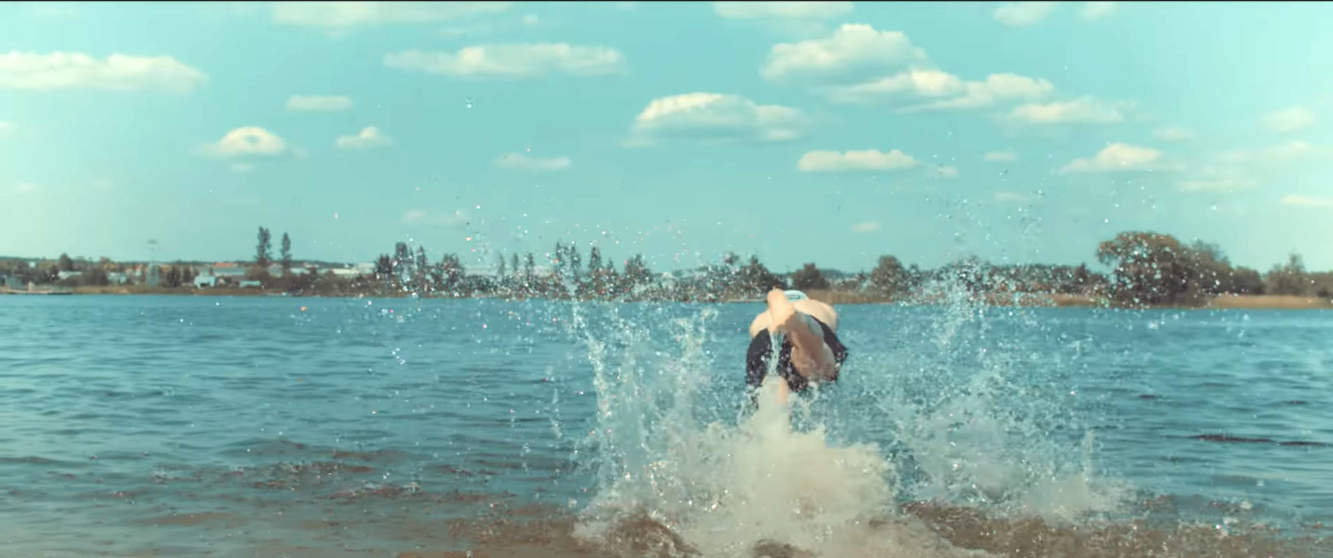 Kolejny wypadek w wodzie. To był jego ostatni skok (wideo)