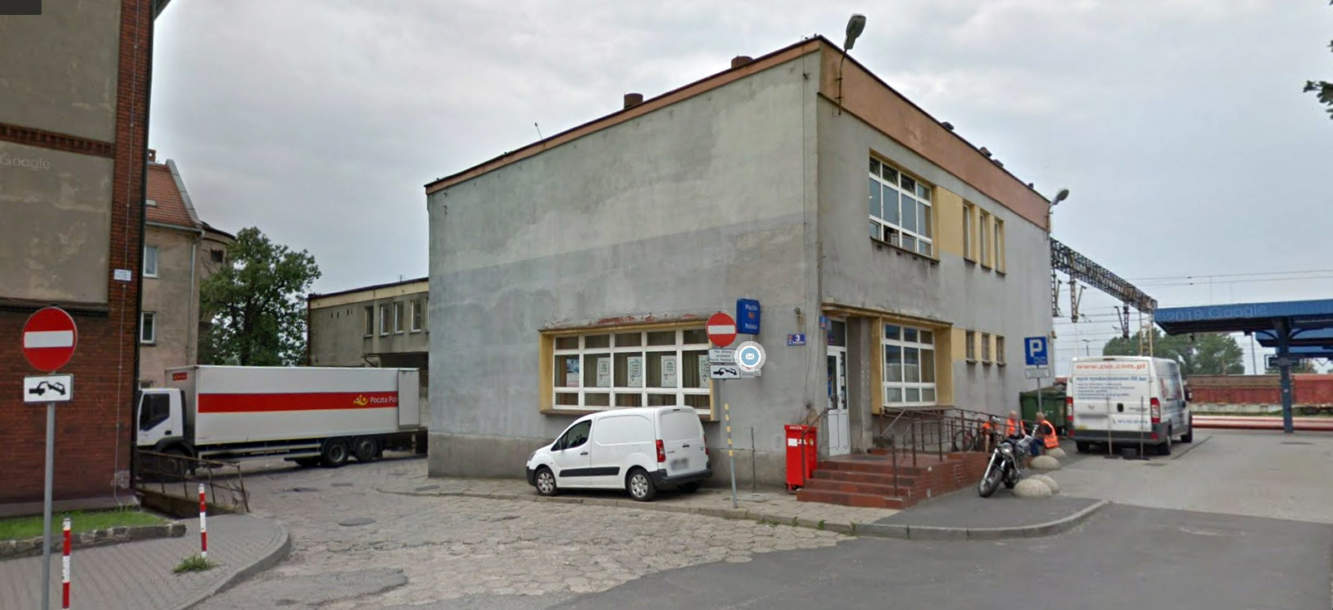 Poczta Polska przy dworcu wyprowadziła się całkiem z Ostrowa