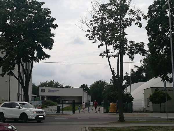 Zamknęli basen Olimpijska. Radny protestuje