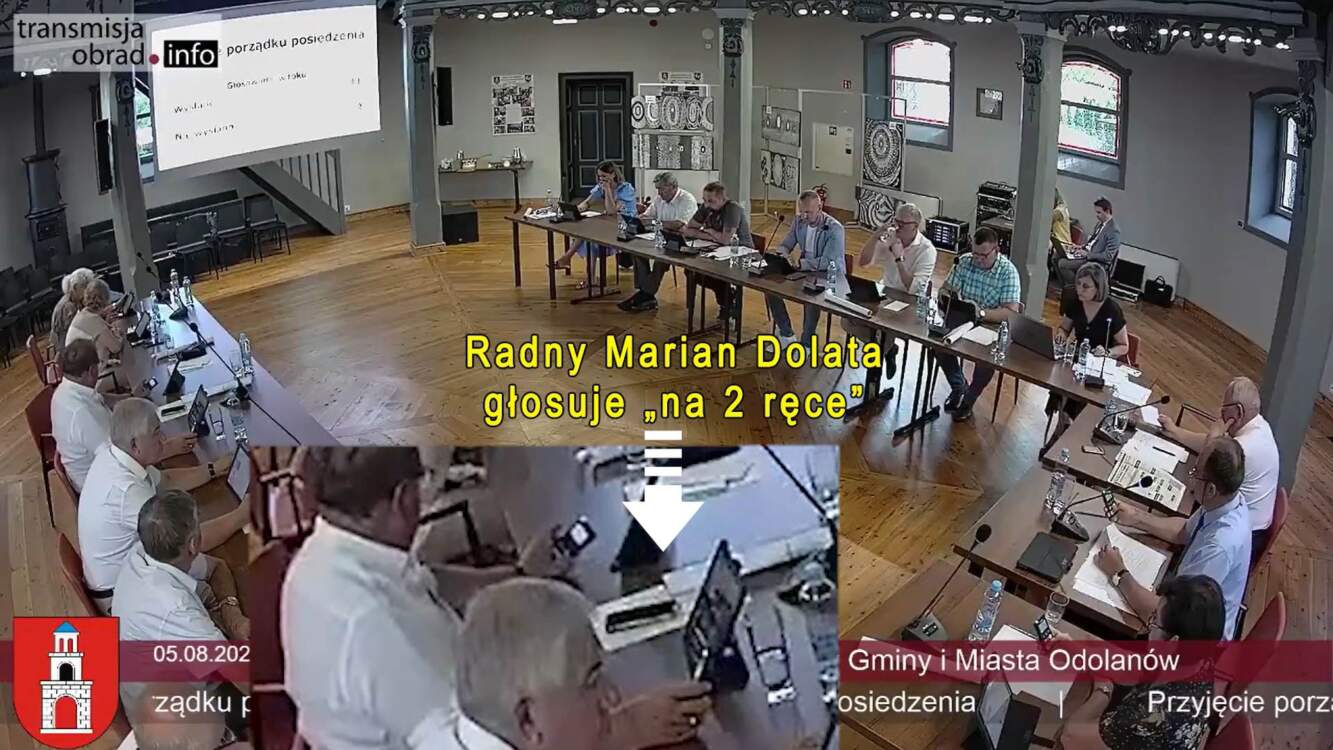 Afera – radny głosował na dwie ręce (WIDEO)