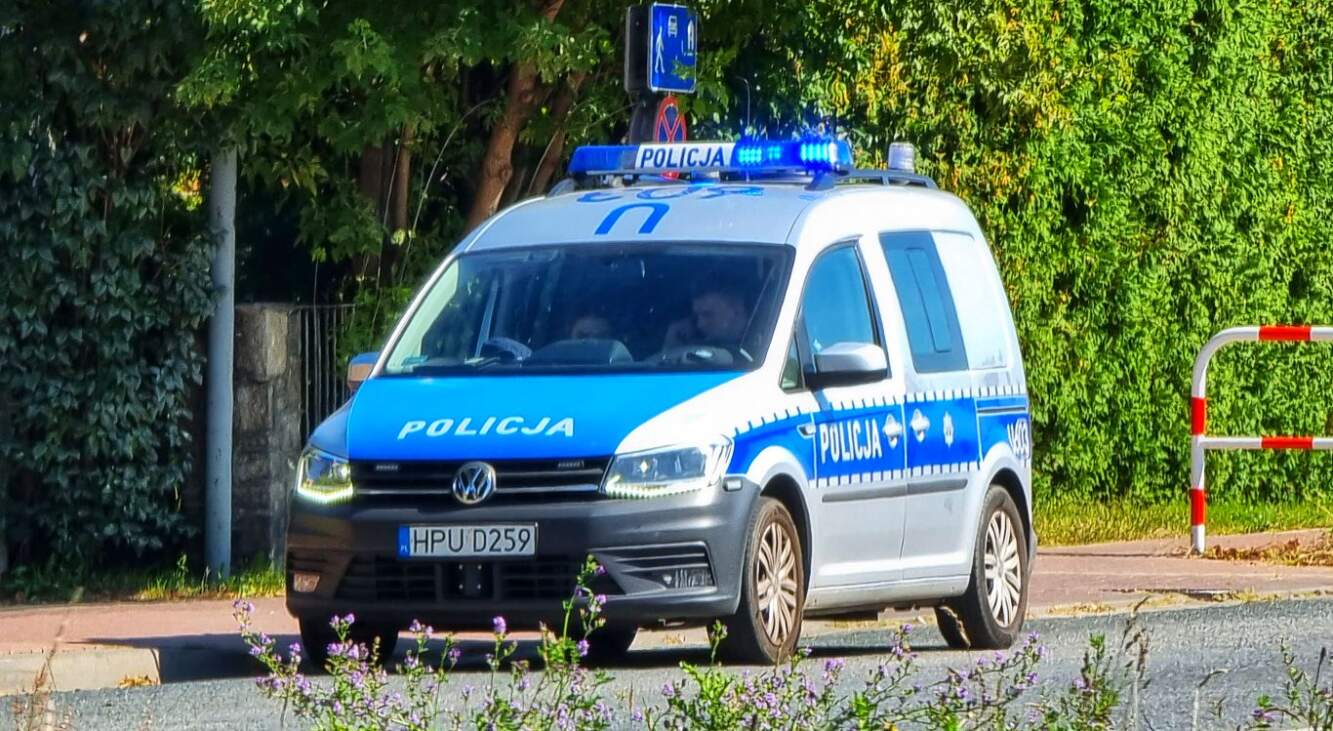 Biegał z karabinem po alei Słowackiego