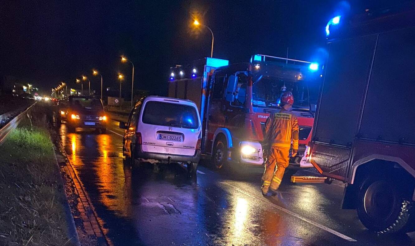 Rozbił się na Wylotowej i uciekł pieszo