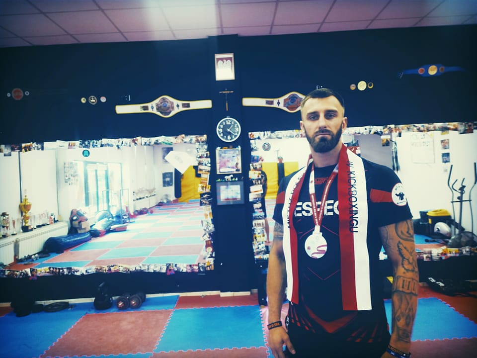7. raz zdobył tytuł Mistrza Polski w sportach walki