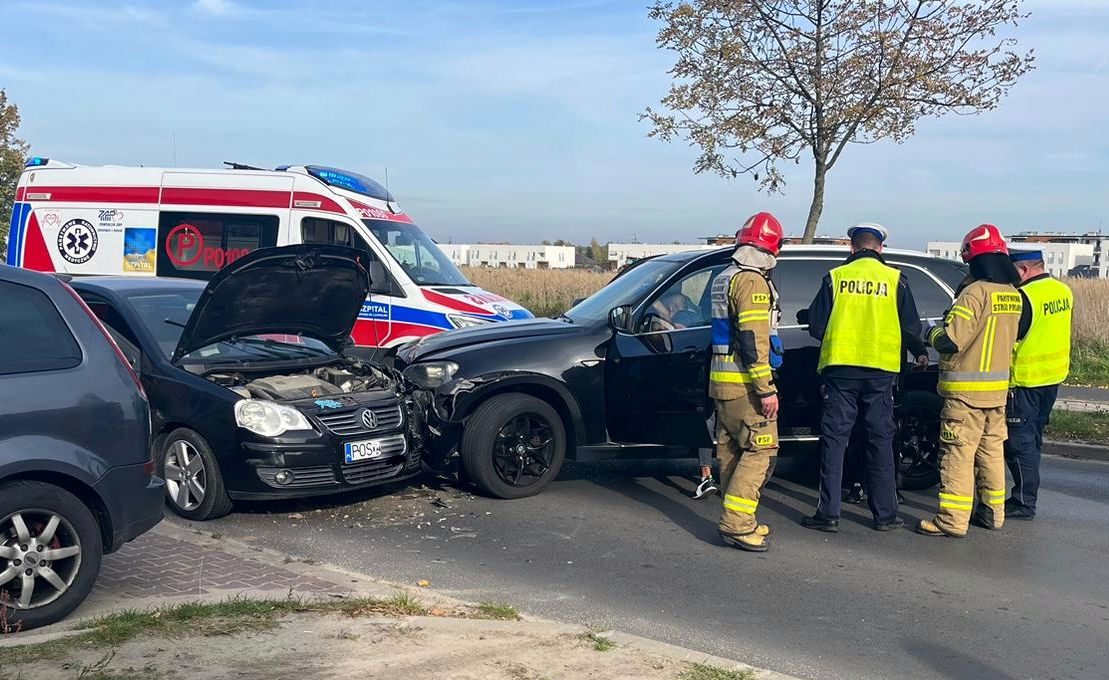 Zderzenie VW i BMW z Romami