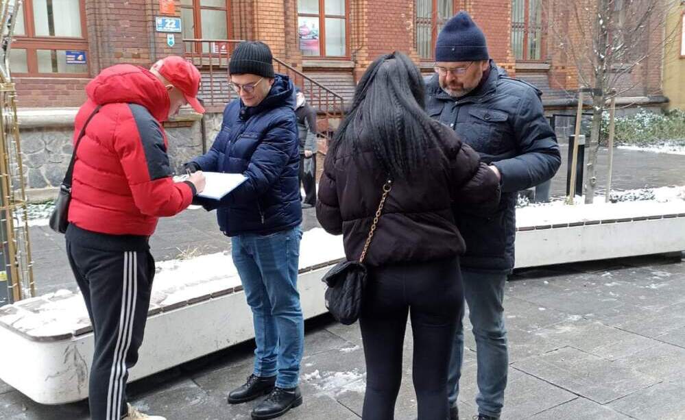 Chodzili po mieście w sprawie in vitro