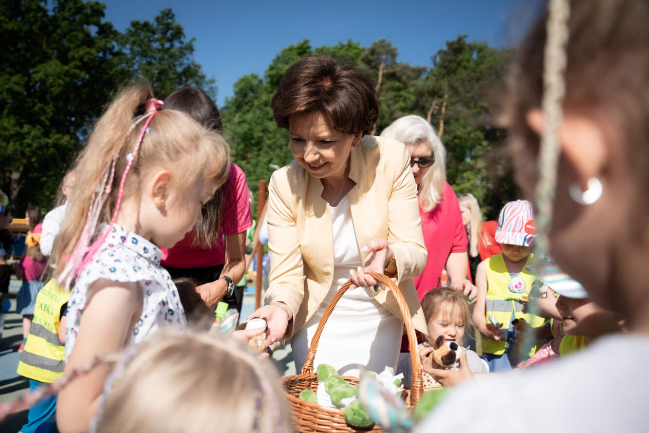 Rodzina to fundament silnej Polski, a przyszłością Polski są dzieci