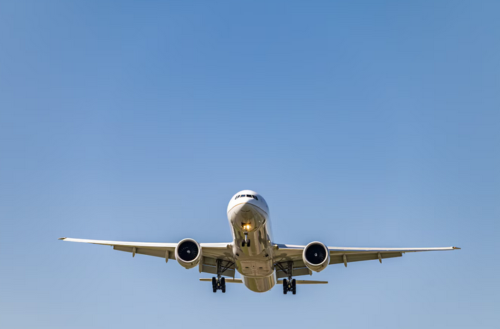 Najpopularniejsze trasy wakacyjne i biznesowe Wizz Air z Wrocławia i Warszawy