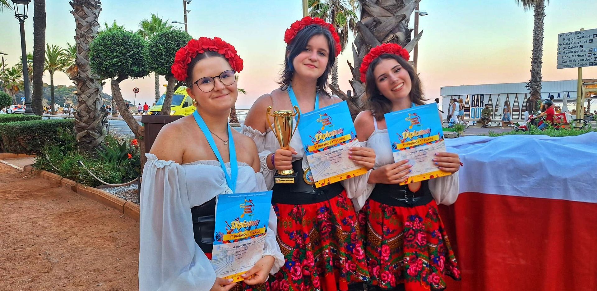 Wspaniały sukces zespołu Your Song