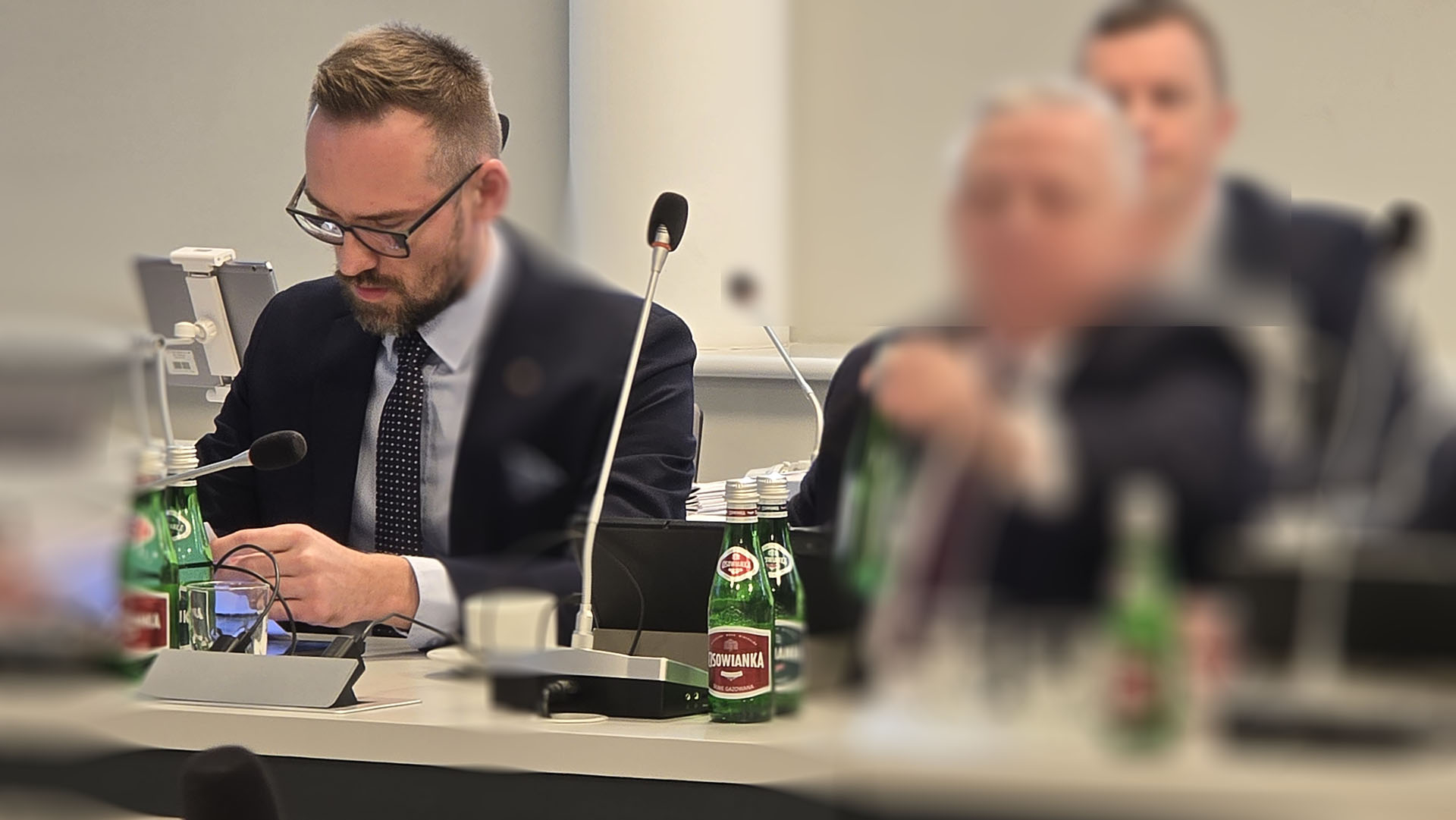 Radny z PiS uratowany. przez cały czas będzie rządzić