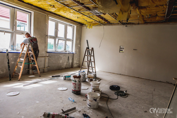 Wakacyjne remonty w ostrowskich szkołach i przedszkolach – lista