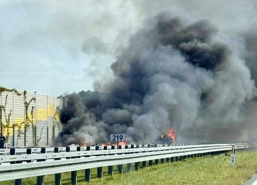 22-latek z regionu zginął po czołowym zderzeniu z lawetą
