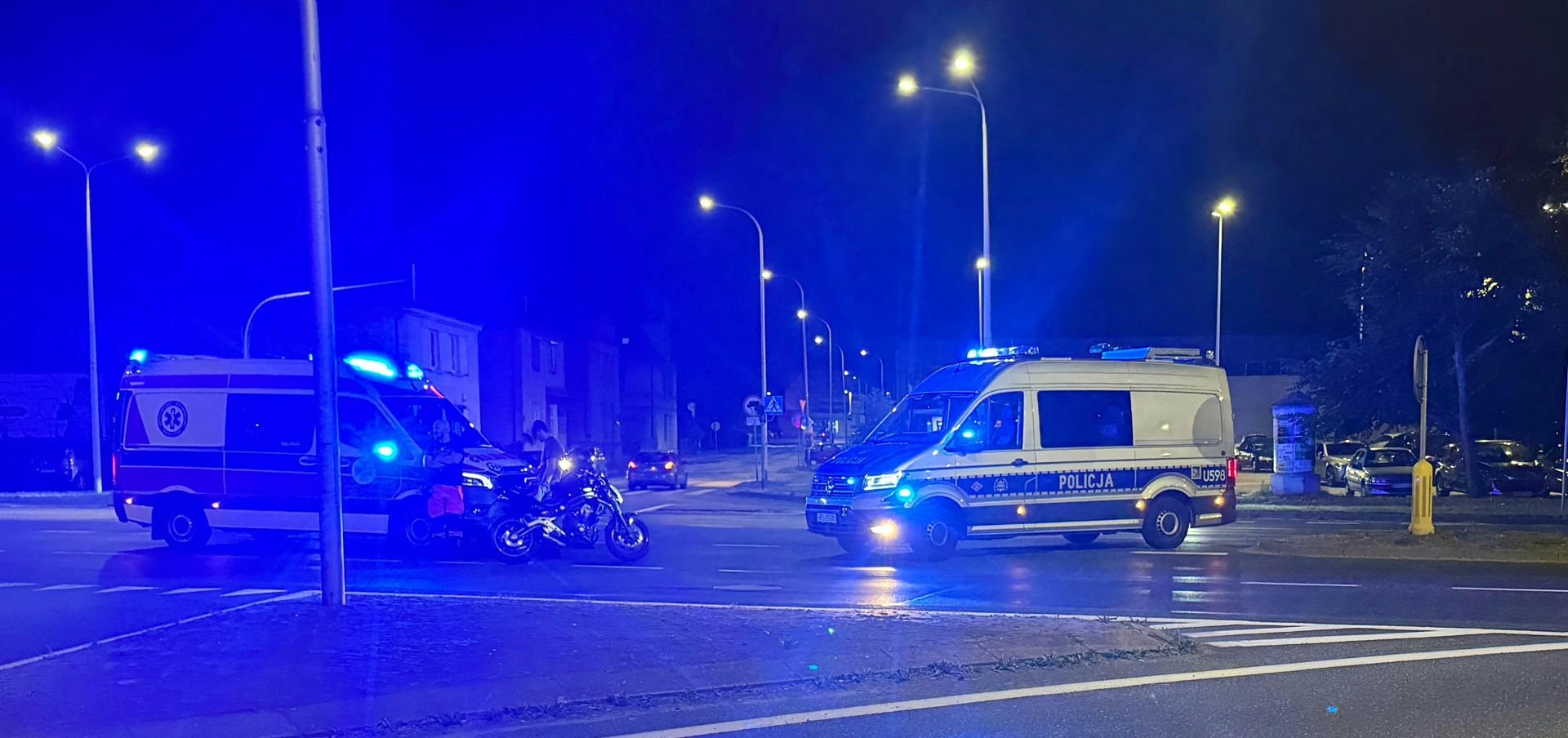 Zdarzenie z udziałem motocykla i osobówki