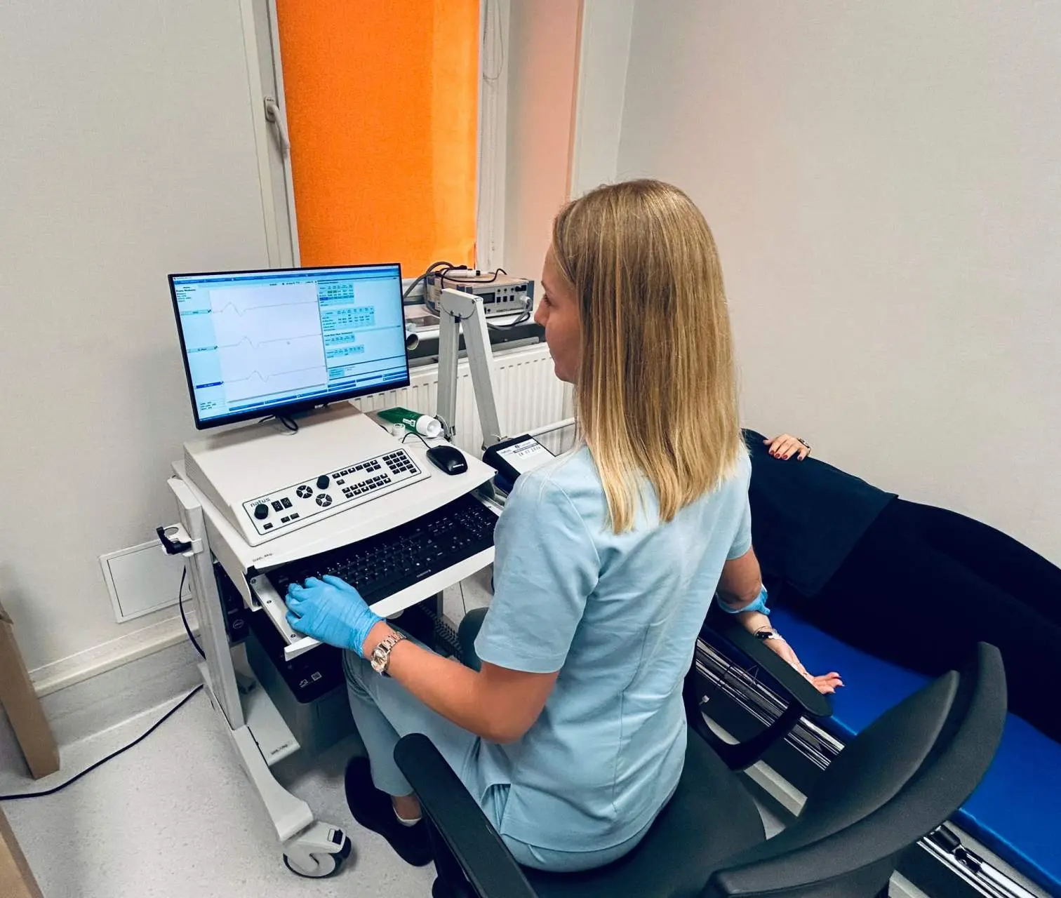 Nowości diagnostyczne w ostrowskim szpitalu – EMG i EEG już dostępne!