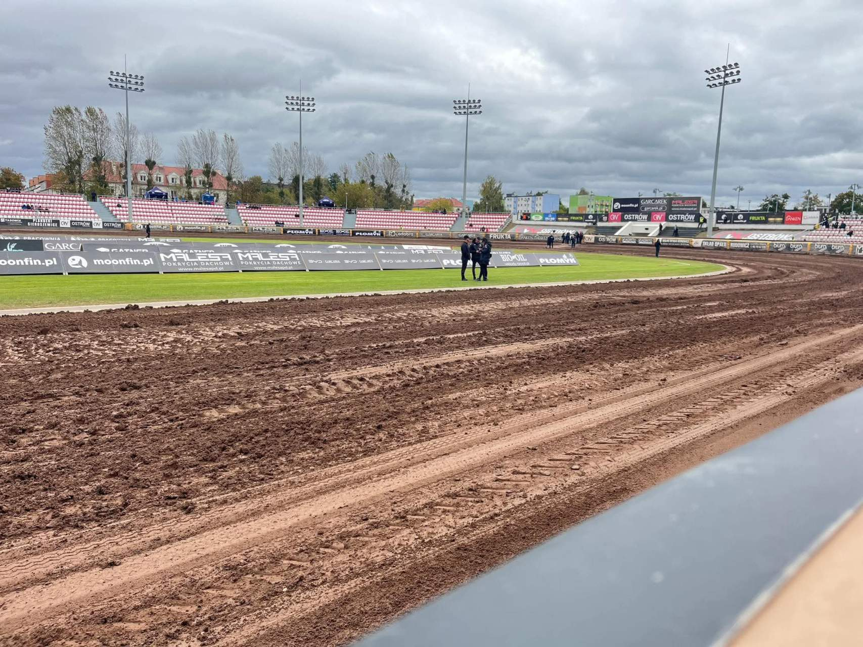 Zamieszanie wokół 73. Turnieju o Łańcuch Herbowy Ostrowa – kibice oburzeni zmianą godziny