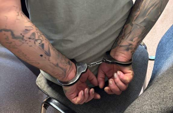 Zatrzymali 35-latka za serię kradzieży