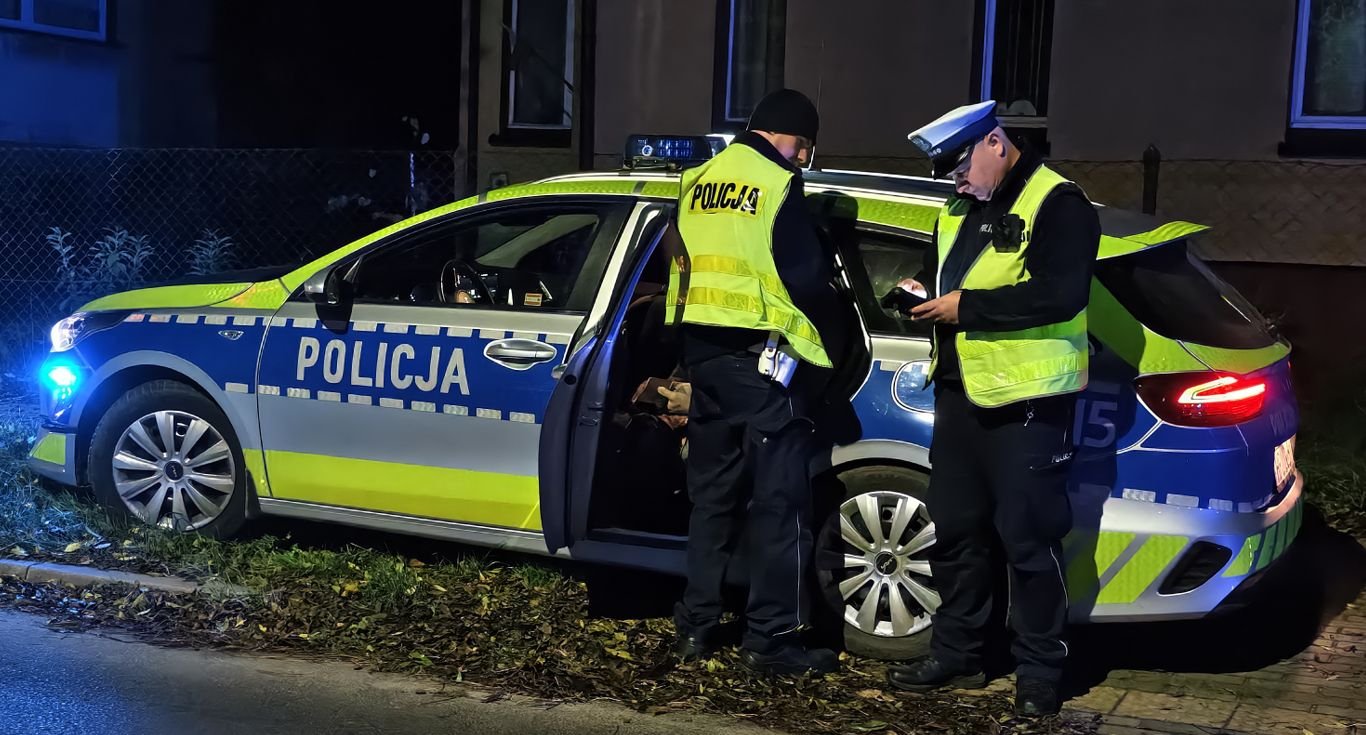 Wjechał w BMW. Ale był pijany (ZDJĘCIA)