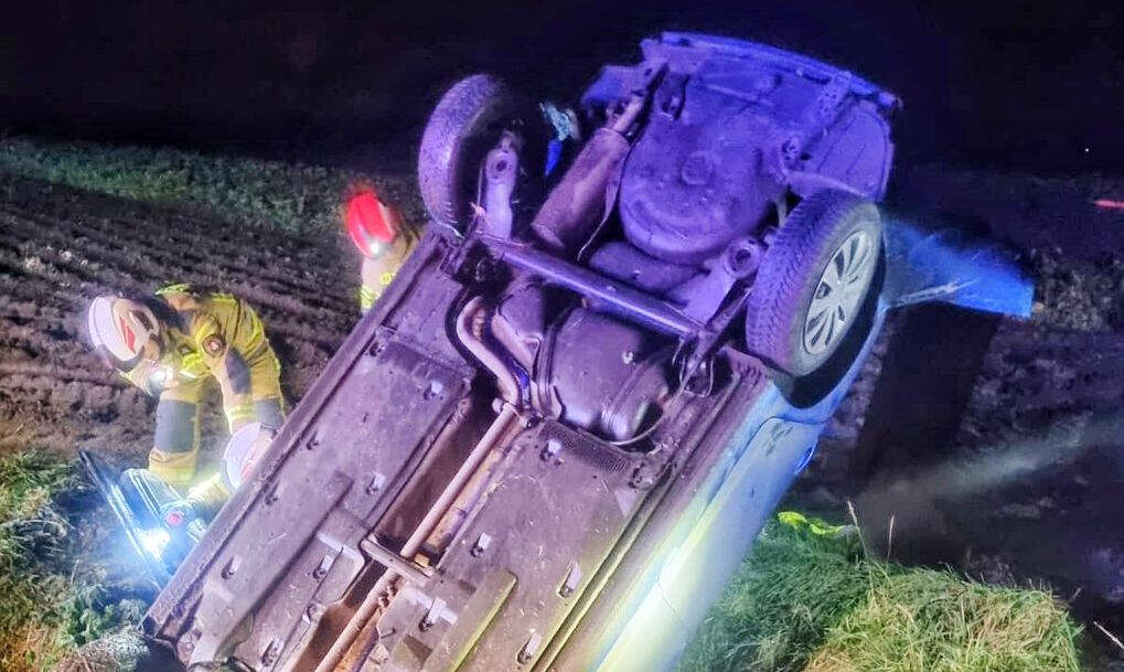 Nie żyje kobieta. Wypadek w środowy wieczór (ZDJĘCIA)
