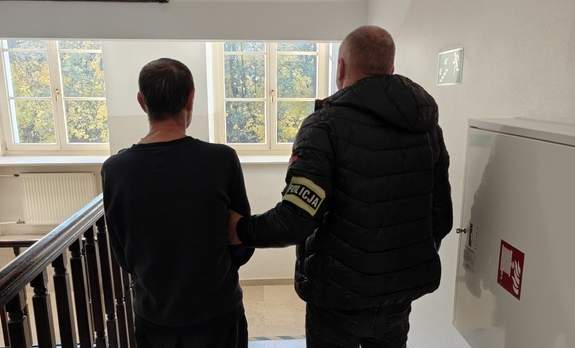 „Na policjanta” nie wyszło! 70-latka przechytrzyła oszusta