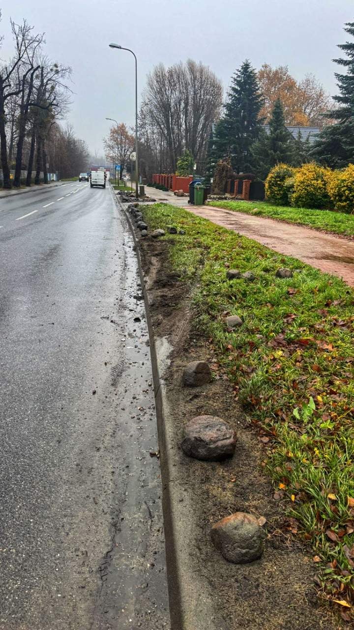 Zderzenie ciężarówki z hybrydą na Staroprzygodzkiej (ZDJĘCIA)