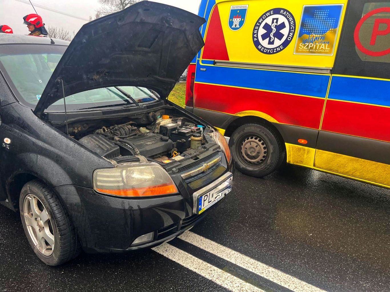 Ciężarówka wjechała w osobówkę w Szczurach (ZDJĘCIA)
