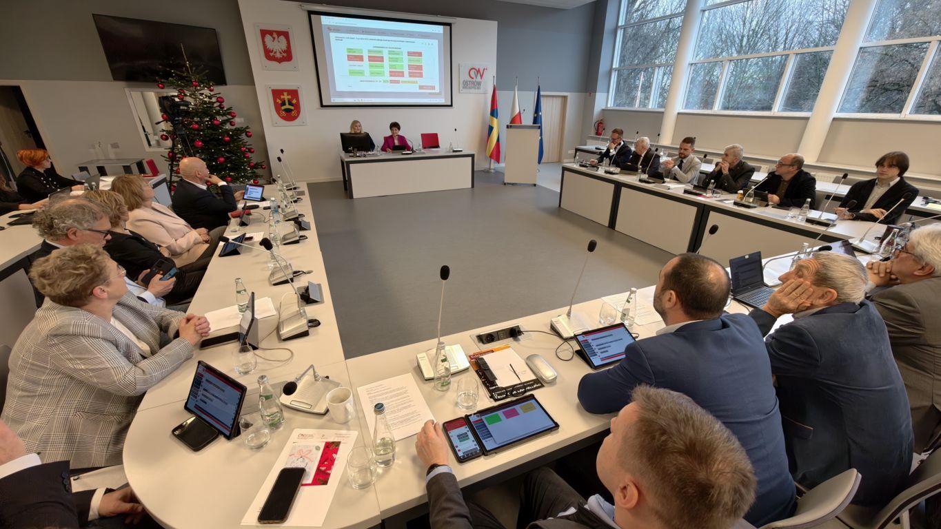 Burzliwa sesja budżetowa