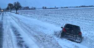 Fatalne warunki na drogach. Zima w natarciu (ZDJĘCIA) 1000105704