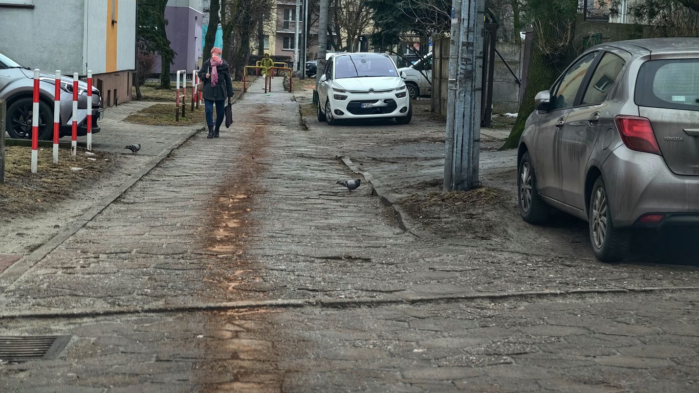 Co się wydarzło między blokami?