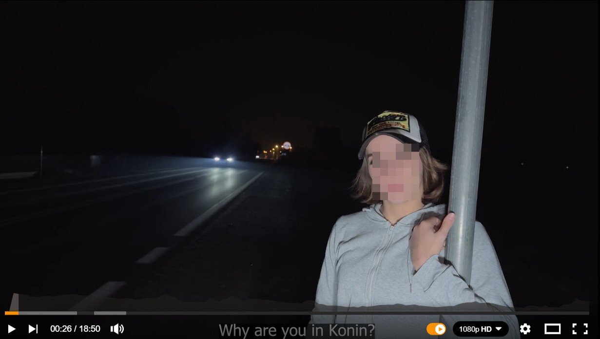 Amatorski film dla dorosłych nagrany w centrum miasta