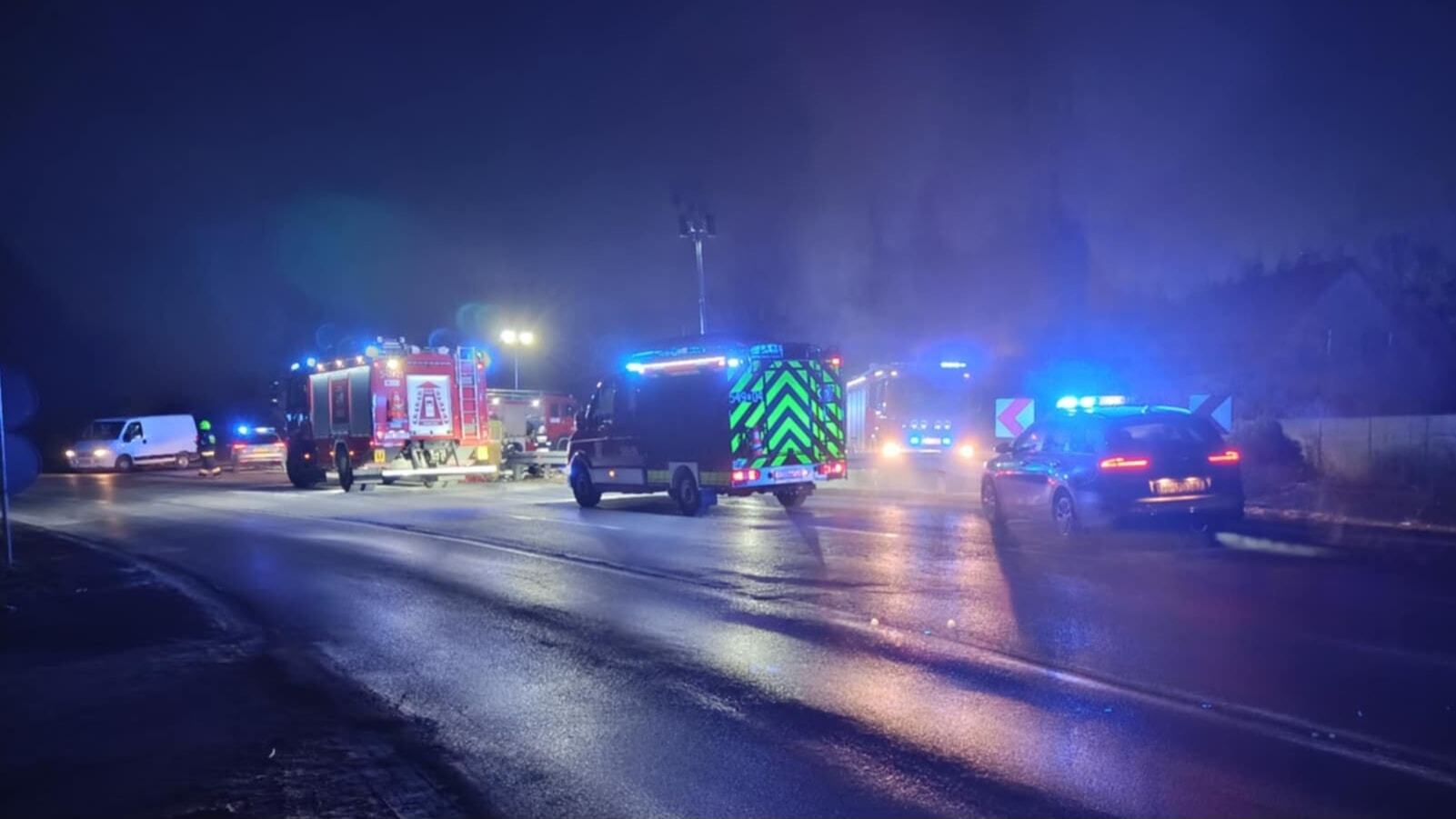 Dramat na drodze. Mieli mieć połamane kości (ZDJĘCIA)