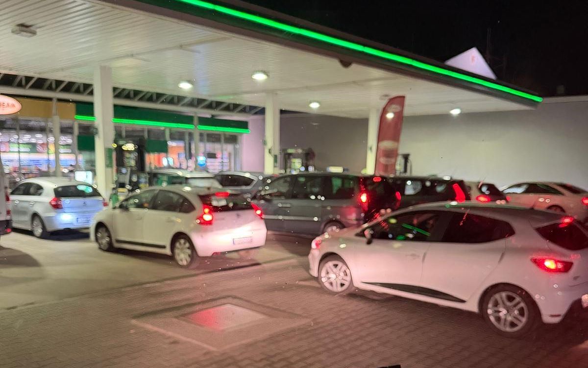 Trwa inwazja na stacje paliw (aktualizacja 2)