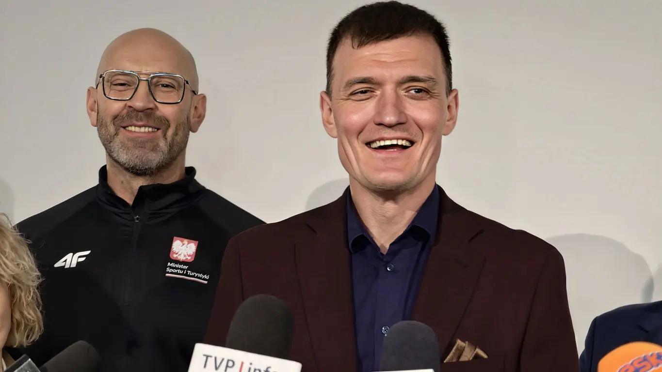 Minister sportu o hali przy Kusocińskiego i wpadeczka na konferencji