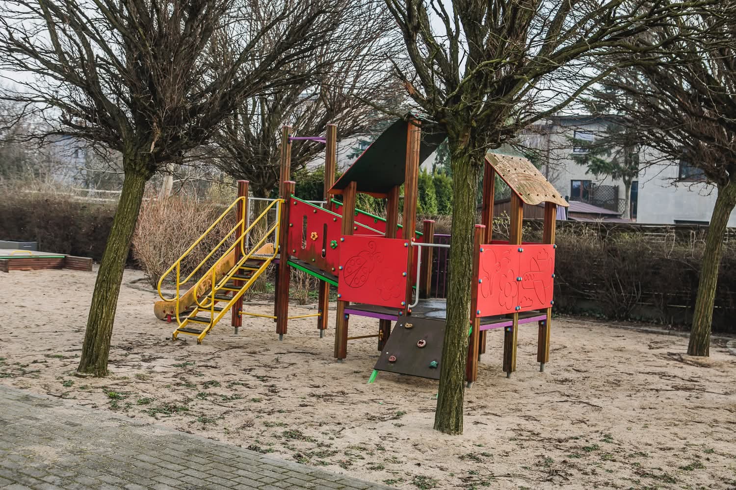 Zburzą budynek, w którym było przedszkole