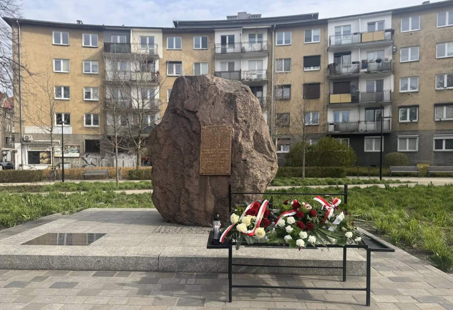 86. rocznica Zbrodni Katyńskiej – Ostrów Wielkopolski pamięta o ofiarach